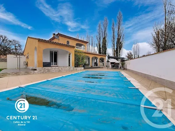 Maison 8 pièces 302 m²