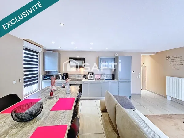 Appartement moderne avec terrasse aux prestations haut de gamme