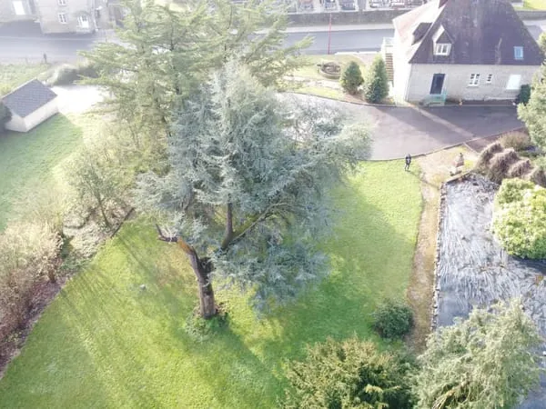 Maison traditionnelle entierement rénovée de 152m2 avec vie de