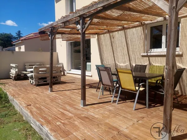 Quartier du Pont - Maison récente - 4 chambres - 326 m2 de t