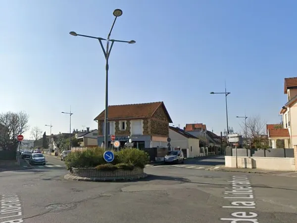 Lot de 7 parkings à Chevilly-Larue