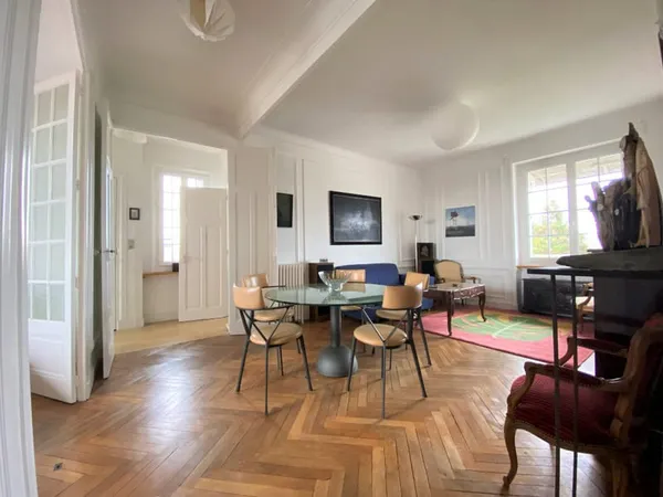 NANTES - RUE FELIBIEN - Appartement T3 meublé au dernier étage avec ascenseur