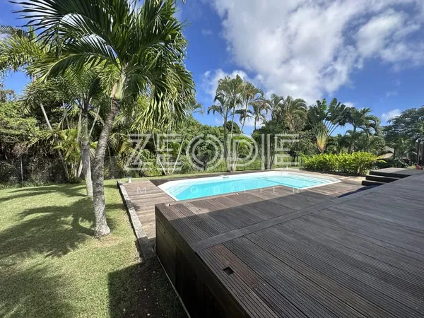 Exclusivite ZEOPIE Immobilier : villa plain pied comprenant