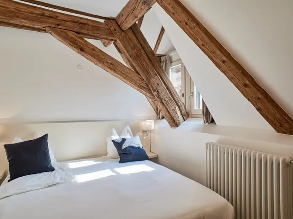 STUDIO MEUBLE - 1 PIECE - 21.8 M2 