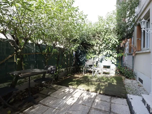 Appartement de 3 pièces avec jardin privatif 