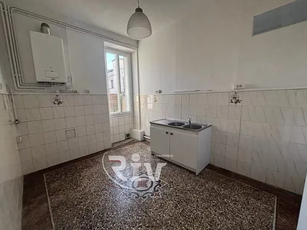 Appartement T4 - 1er étage - BOURGOIN-JALLIEU 