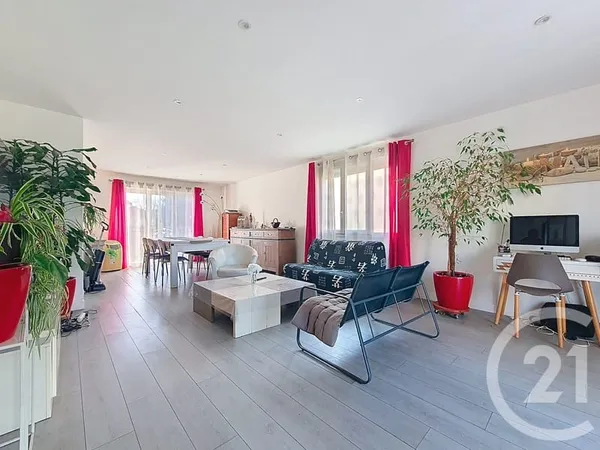Maison 7 pièces 145 m² 