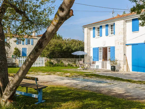 Exclusivité Charmante maison au coeur d'un cadre paisible - 