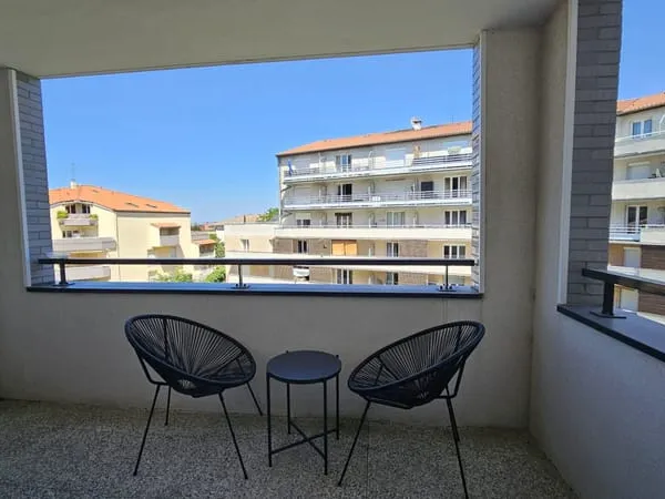 Appartement T2 de 42m² + balcon et parking sous sol 