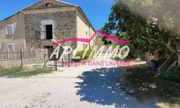 Appartement dans magnanerie 