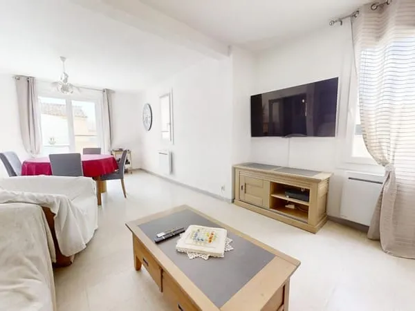 Appartement Six Fours Les Plages 3 pièce(s) 66 m2 