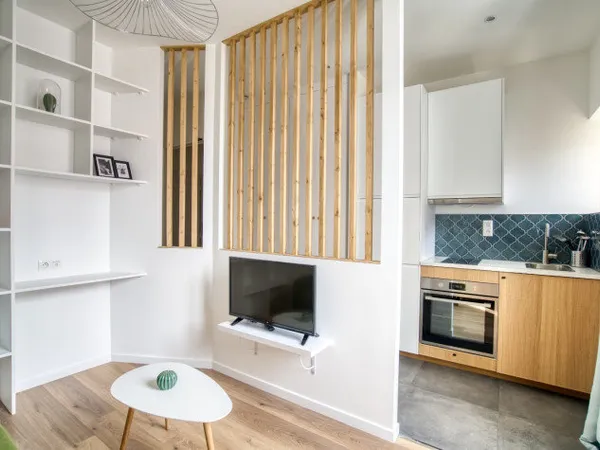 Appartement Location Villeurbanne 1p 17m² 595€