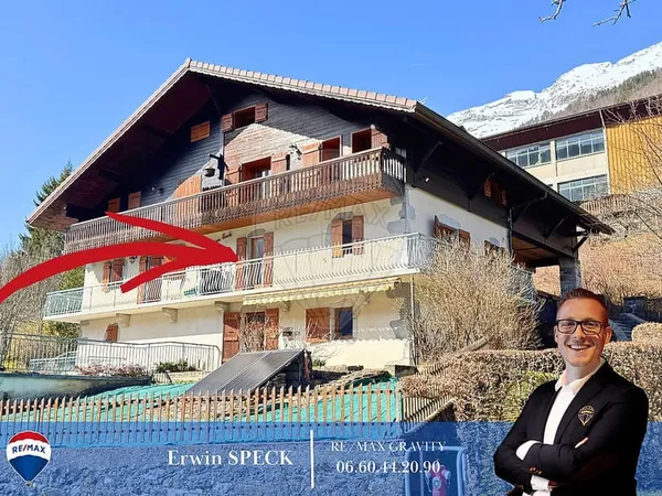 Maison familiale de caractère avec vue panoramique et fort p 