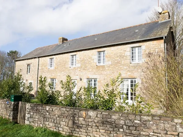 Maison 160 m²- Terrain 2800 m²- 5 Chambres