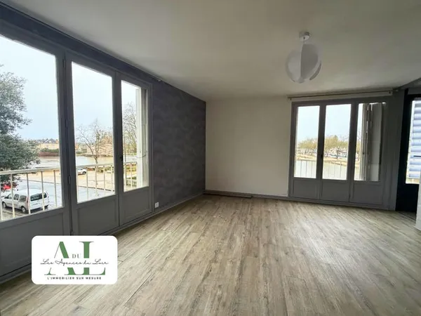 Appartement 110m2 VUE SUR LOIR 