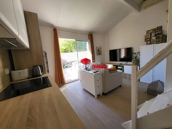 Coup de coeur à Forcalqueiret : Maisonnette lumineuse avec pi 