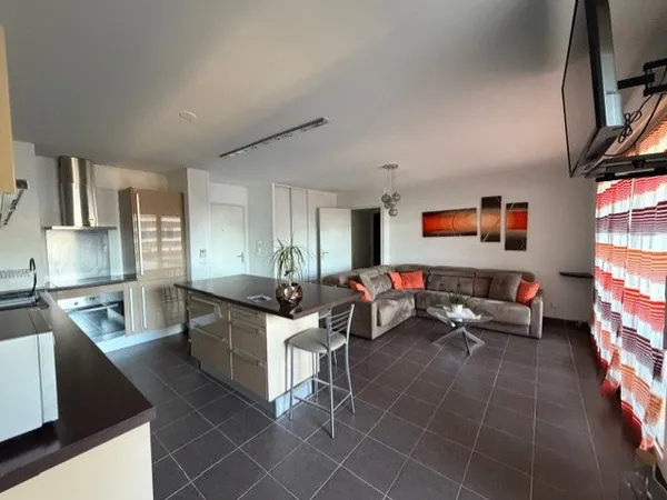 A LOUER APPARTEMENT DE TYPE 2 LA CIOTAT 
