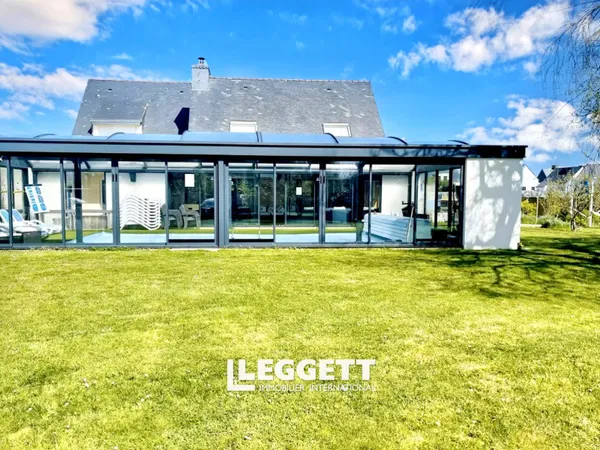 Maison 12 pièce(s), ÉTEL