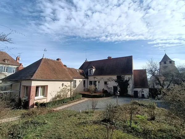 MAISON DE VIGNERON DU XVIIIème 