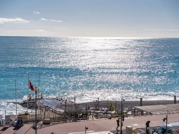Appartement 2 pièces à Nice, Promenade des Anglais 