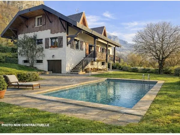 Veyrier-du-Lac - Maison 4 chambres à rénover, 267 m2 au sol 