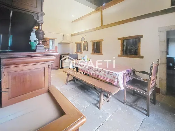 Ensemble immobilier familial ou locatif - 2 logements - Terrain 820 m²
