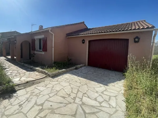 VILLA TYPE 4 AVEC PISCINE 