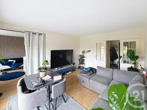 Appartement 4 pièces 74 m²