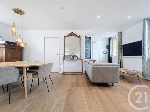 Appartement 3 pièces 69 m² 