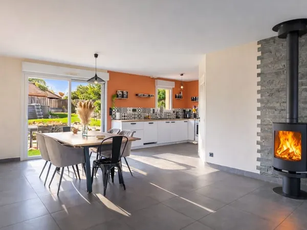 A Vendre : Maison T4 de plain-pied avec garage - 72550 Degré