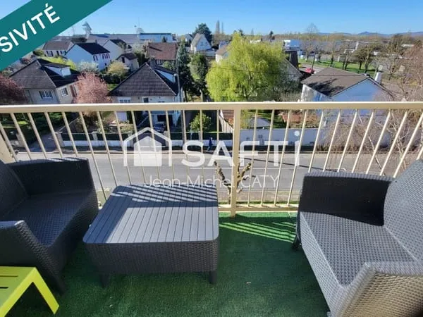 Appartement 3 chambres avec beau balcon orienté sud 