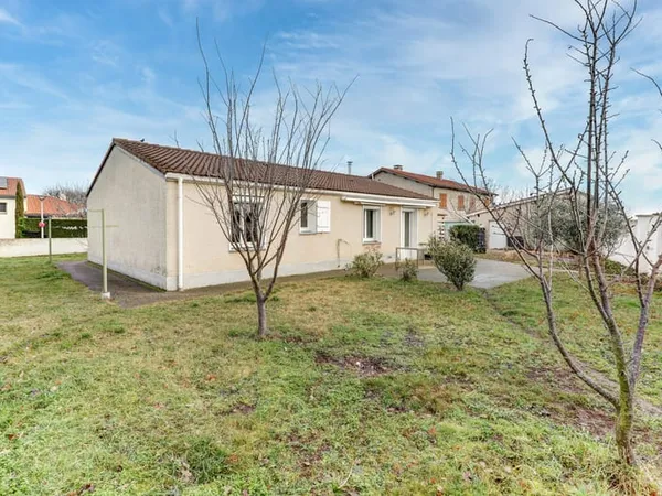 PLAIN PIED de 105m2 à Malauzat 