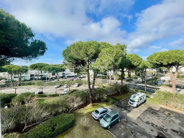 Appartement , 1 chambre, parking privé 