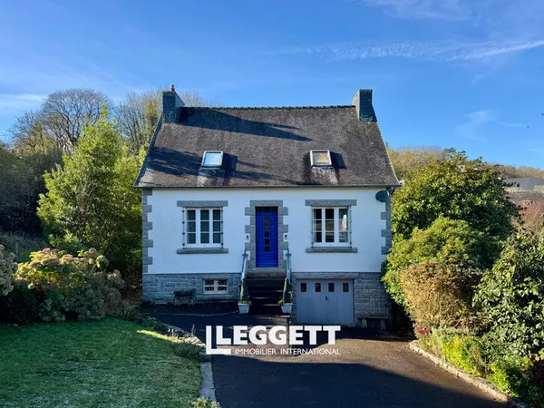 Maison 7 pièce(s), HUELGOAT 