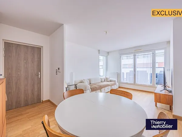 T3 DERNIER ETAGE TERRASSE