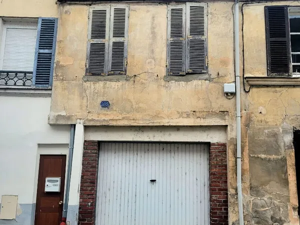 GARAGE EN VENTE A LA FERTE SOUS JOUARRE
