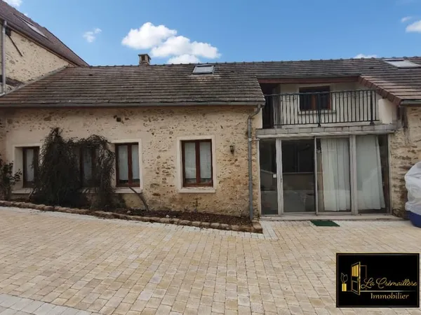 MAISON DE VILLE 