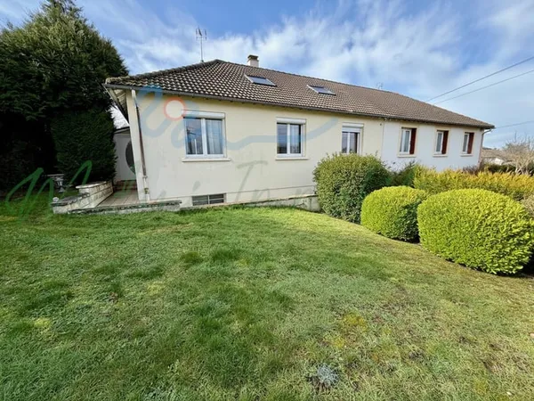 Maison Freneuse proche commoditées