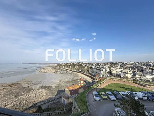 À vendre : Appartement 3 pièces avec vue mer à Granville 