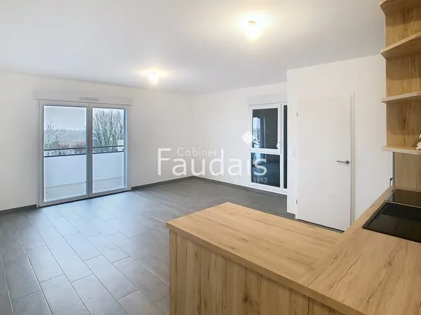 F3 RESIDENCE ASCENSEUR 