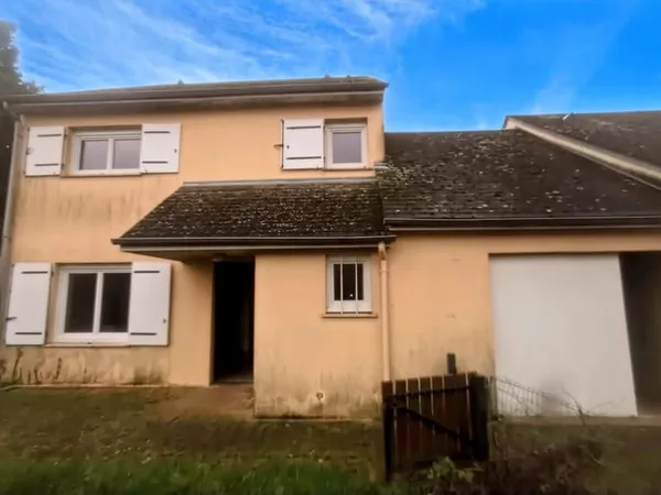MAISON EN LOCATION SUR LES HAUTEURS DE CHINON 