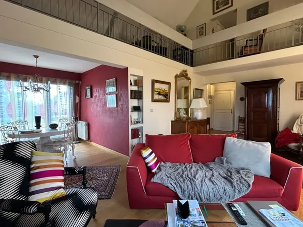 LES PONTS DE CE / ERIGNE - T4 / 3 chambres en duplex - box - 114m2 - vue dégagée 