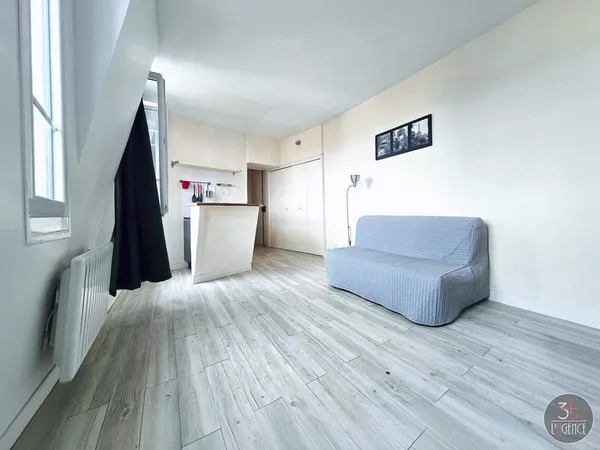 Studio Vincennes dernier étage 