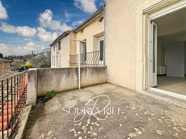 EN EXCLUSIVITE MAISON DE VILLAGE, 3 CHAMBRES 92m2 