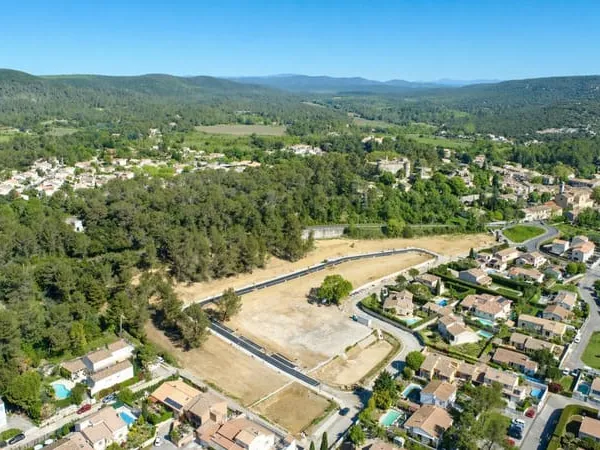 Terrains à bâtir à MONTARNAUD, LE BOIS DU CHATEAU. 355m2 