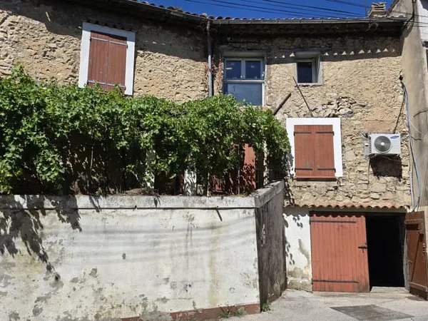Maison de village Meounes Les Montrieux 8 pièces