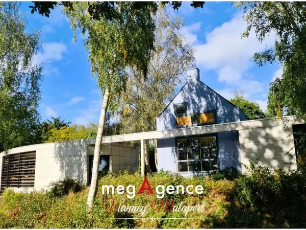 Maison d'architecte avec bureau indépendant - (22100) Saint Samson sur Rance