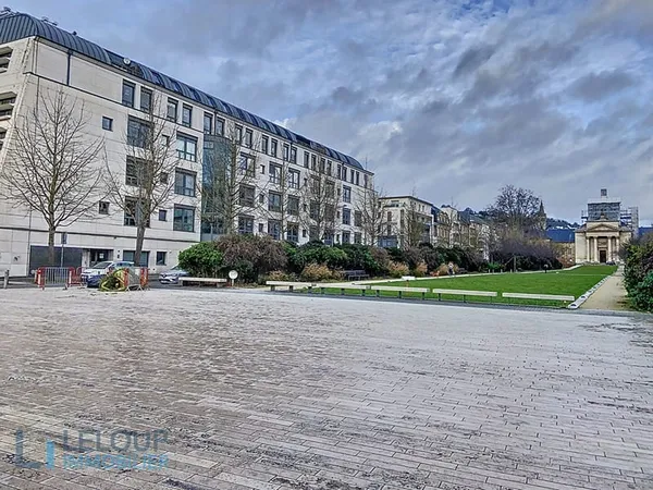ROUEN - AVENUE PASTEUR