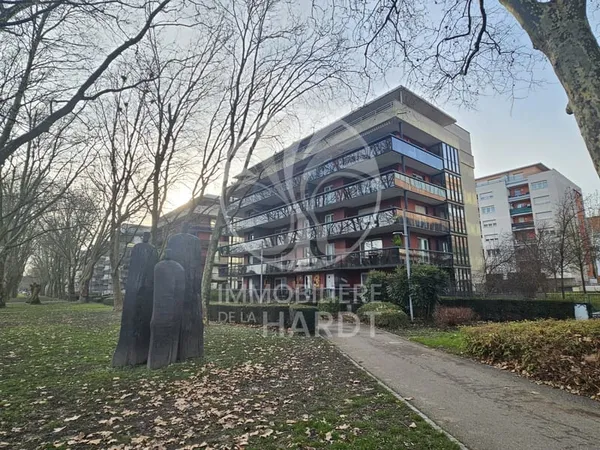 Duplex 122m² dans une résidence de standing au Nouveau Bassin
