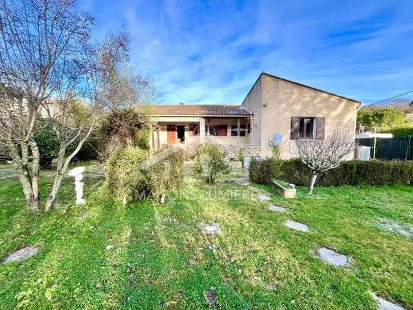 Maison plain-pied - 163m² - Apt - garage - terrasse - jardin